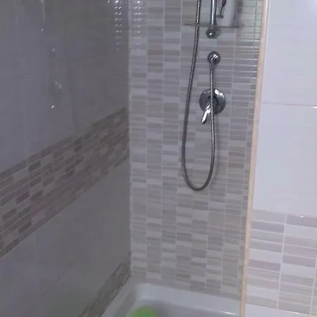 Daniela E Rebecca Ferienhaus *